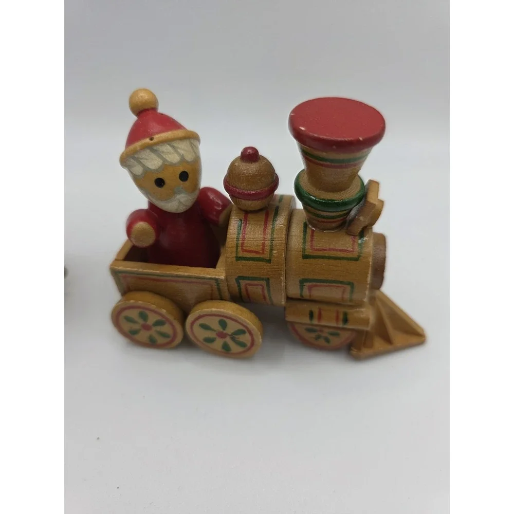 Vintage 1984 Wooden Christmas Choo Choo Train by Dakin Missing Middle Train